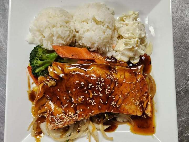 Maui Hawaiian BBQ'